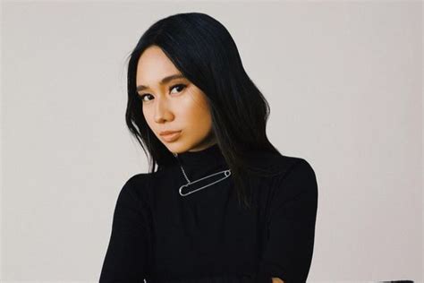 makna lagu odds niki